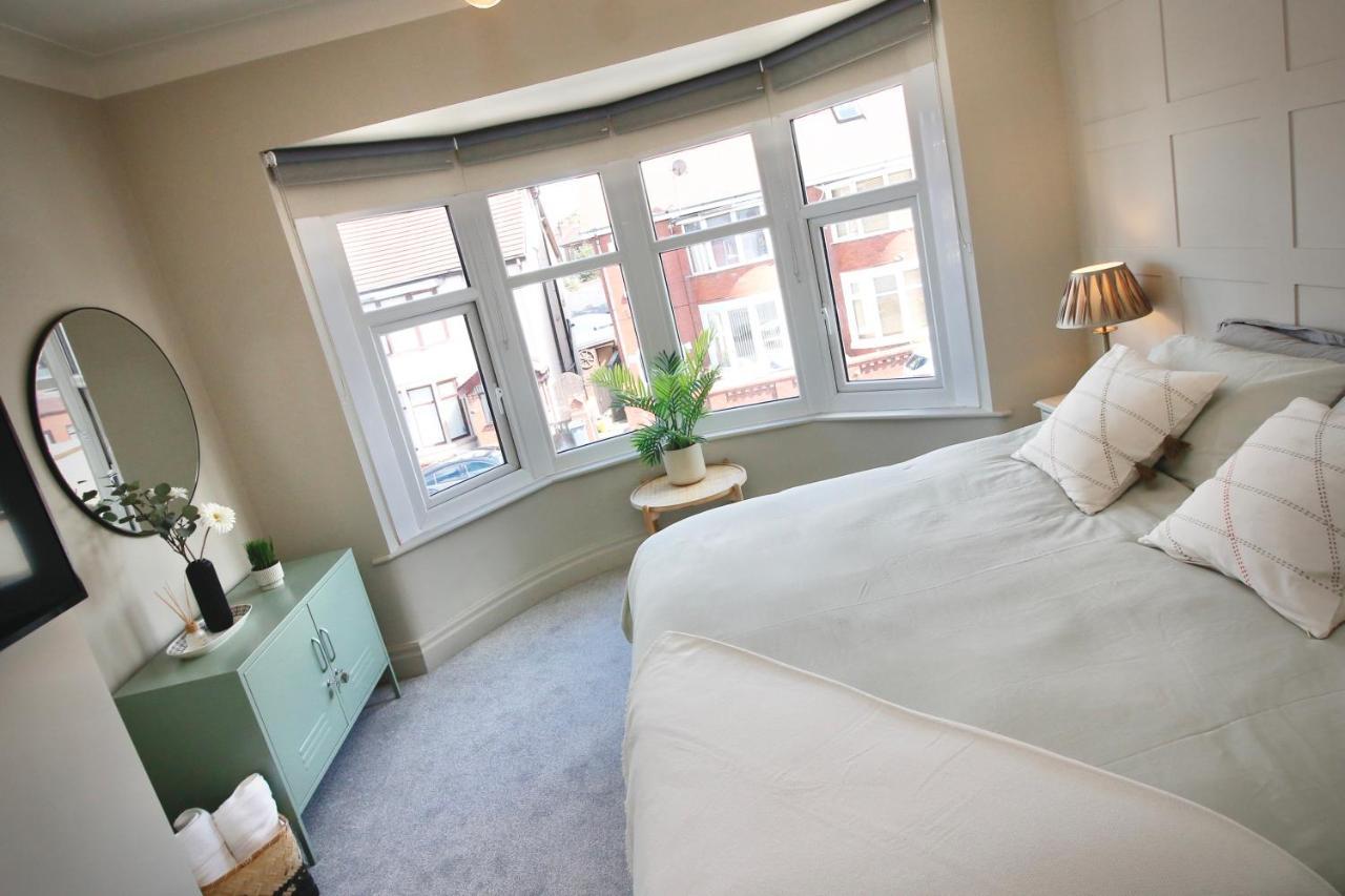 Xxhot Tubxx 4Bed Semi, Sleeps 8, 2 Bathrooms Blackpool Exteriér fotografie