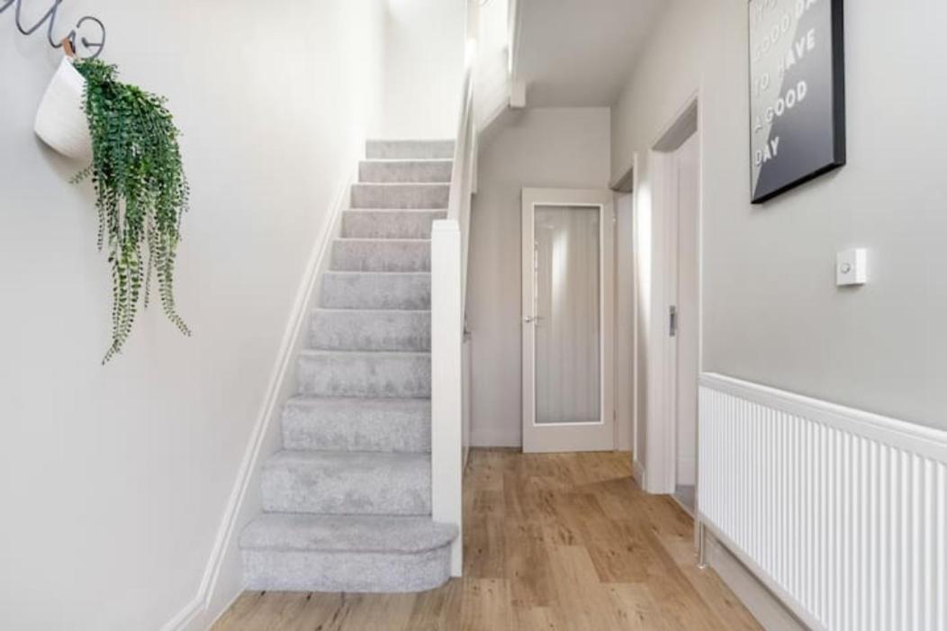 Xxhot Tubxx 4Bed Semi, Sleeps 8, 2 Bathrooms Blackpool Exteriér fotografie